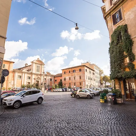 Trastevere Miracle * Řím