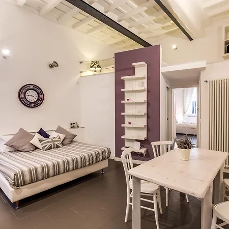 拉斯提弗列奇迹套房公寓 公寓